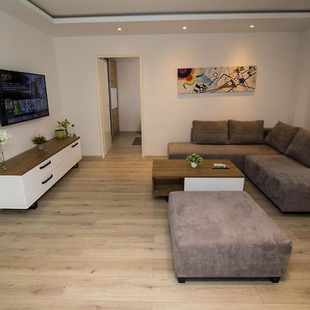 Apartment Ig4U, City Center Bjelovar Luaran gambar