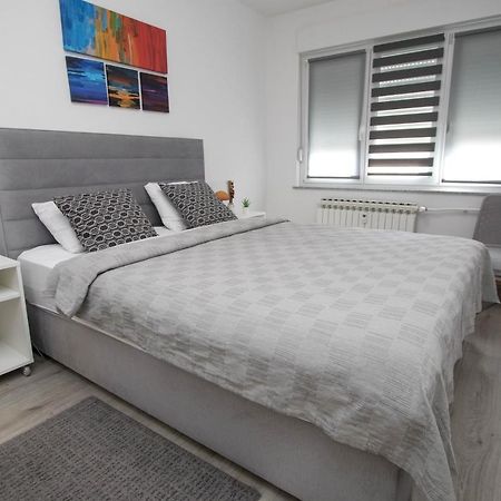 Apartment Ig4U, City Center Bjelovar Luaran gambar