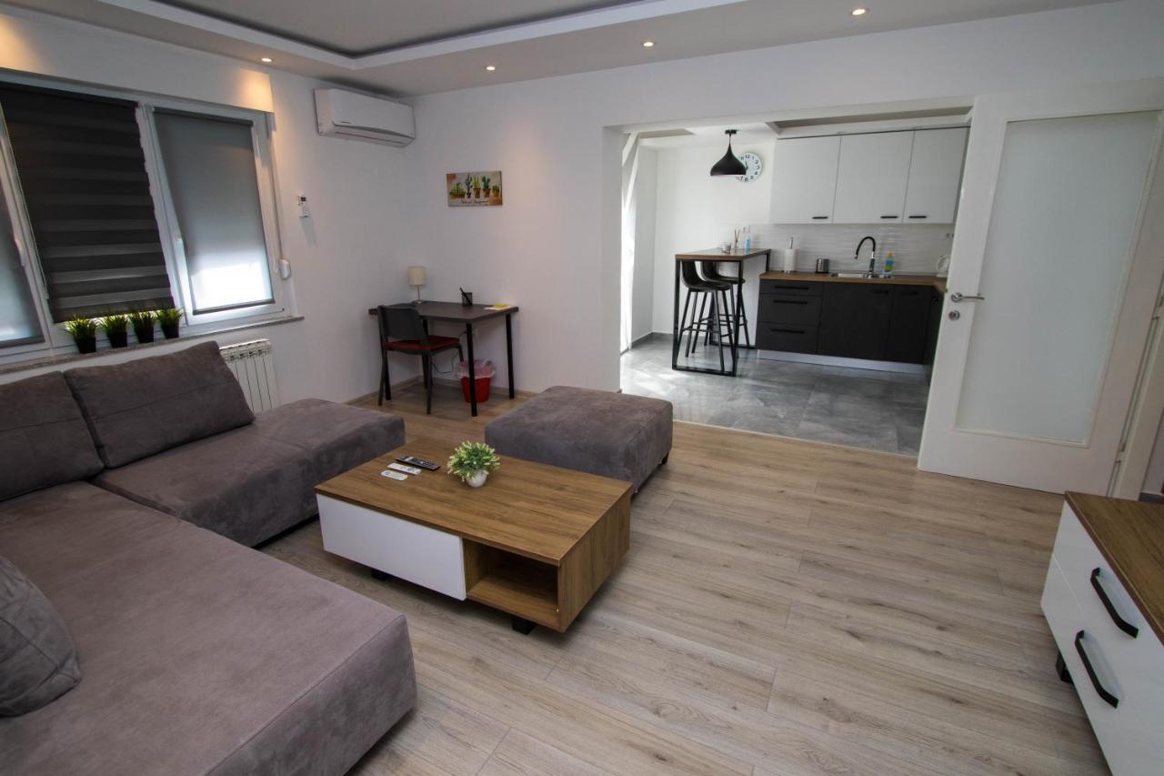 Apartment Ig4U, City Center Bjelovar Luaran gambar