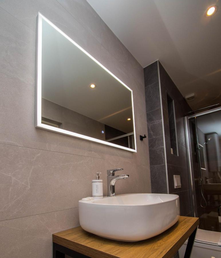 Apartment Ig4U, City Center Bjelovar Luaran gambar